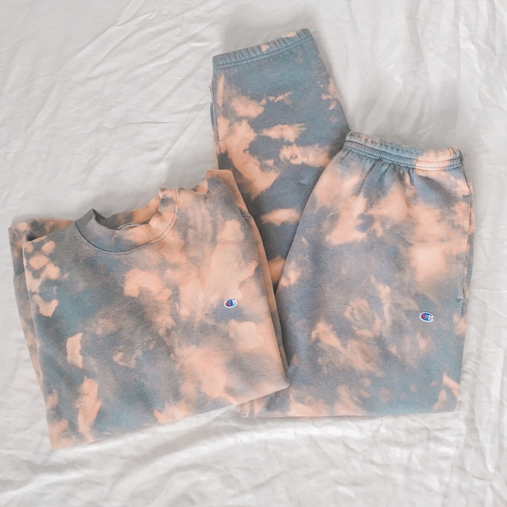 SOLD Champion tie dye sweatshirt sweatpants sweat set